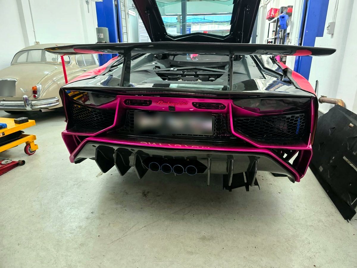 Lamborghini Aventador LP700 rear with OUCHI equal-length headers and titanium vacuum-valved exhaust — customer installation