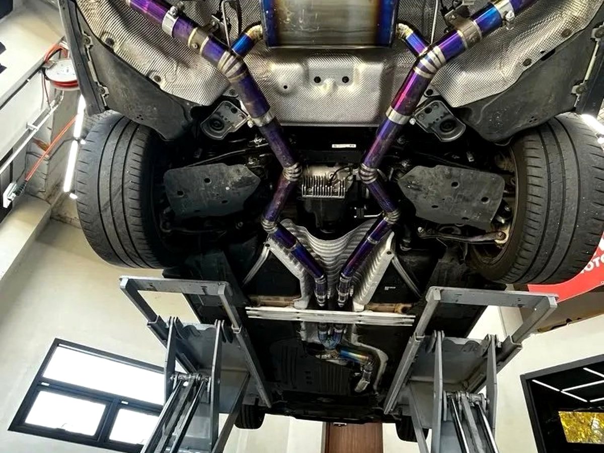 BMW M340i with OUCHI titanium valved exhaust and 300-cell downpipes — customer installation