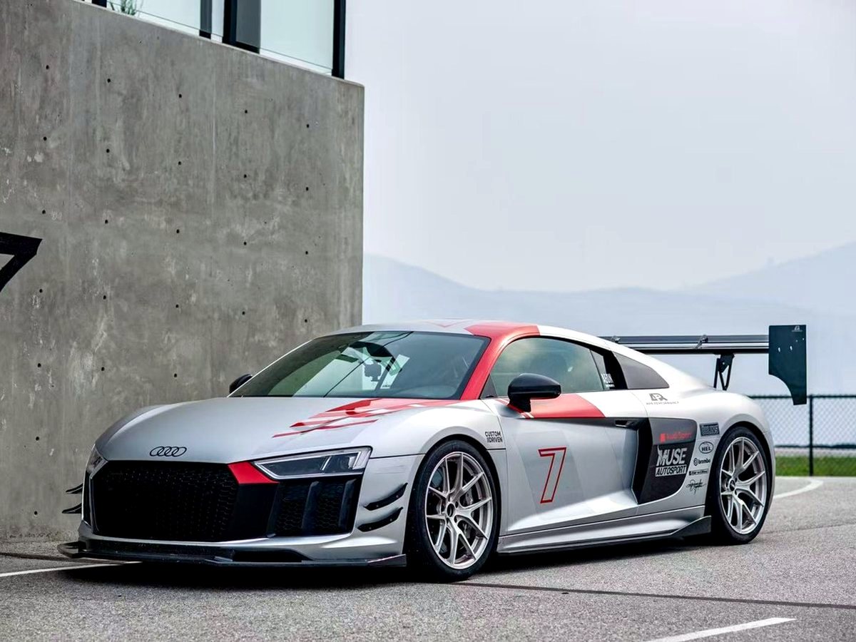 2017 Audi R8 V10 track side with OUCHI dual X-pipe exhaust — customer photo
